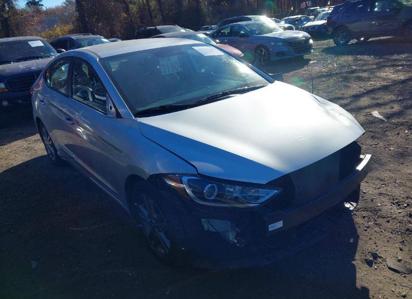 2018 Hyundai Elantra SEL (VIN 5NPD84LF3JH396964) main photo