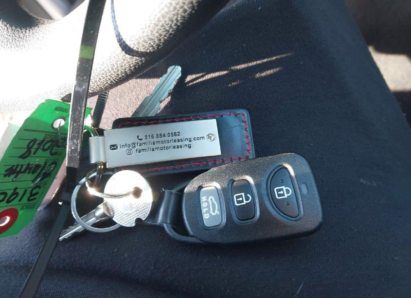 Photo 11 of 2018 Hyundai Elantra SEL (VIN 5NPD84LF3JH396964)