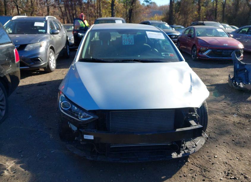 Photo 12 of 2018 Hyundai Elantra SEL (VIN 5NPD84LF3JH396964)