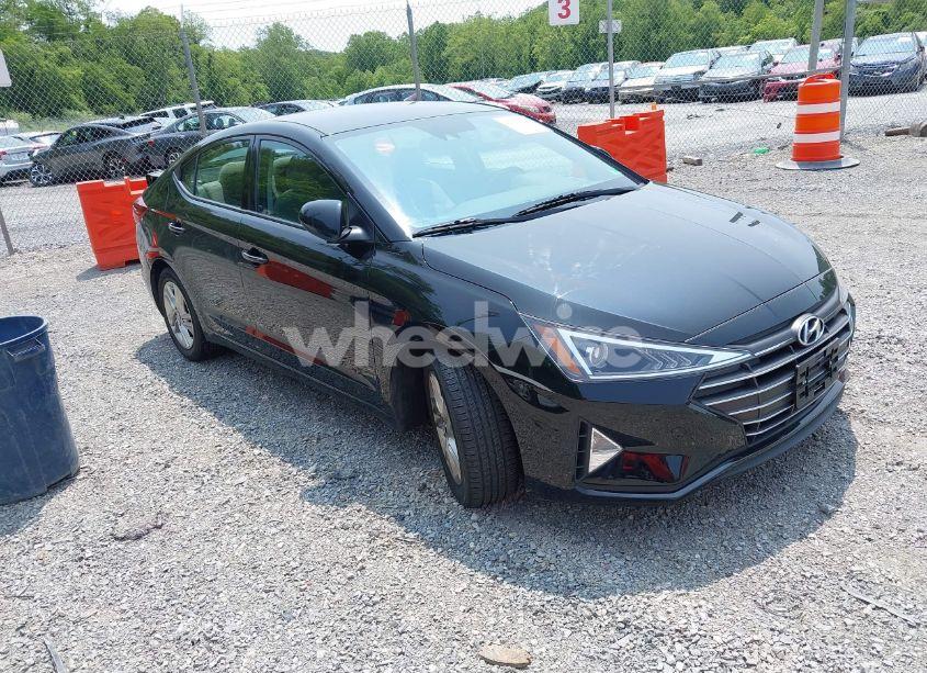 2019 Hyundai Elantra SEL/VALUE/LIMITED (VIN 5NPD84LF3KH408807) main photo