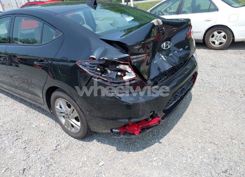 Photo 18 of 2019 Hyundai Elantra SEL/VALUE/LIMITED (VIN 5NPD84LF3KH408807)