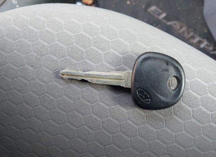 Photo 11 of 2019 Hyundai Elantra SEL (VIN 5NPD84LF3KH411304)