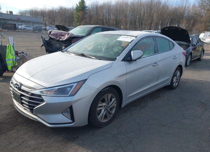 Photo 2 of 2019 Hyundai Elantra SEL (VIN 5NPD84LF3KH411304)
