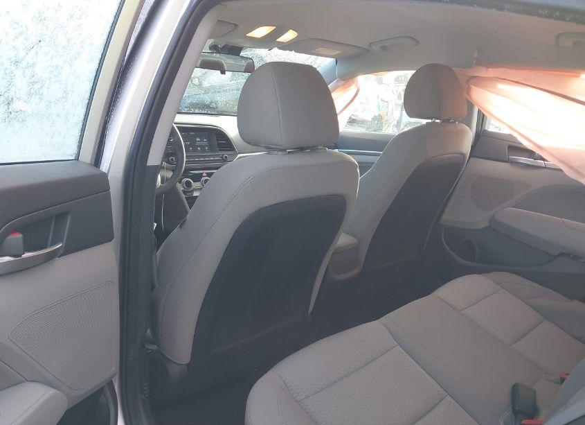 Photo 8 of 2019 Hyundai Elantra SEL (VIN 5NPD84LF3KH411304)