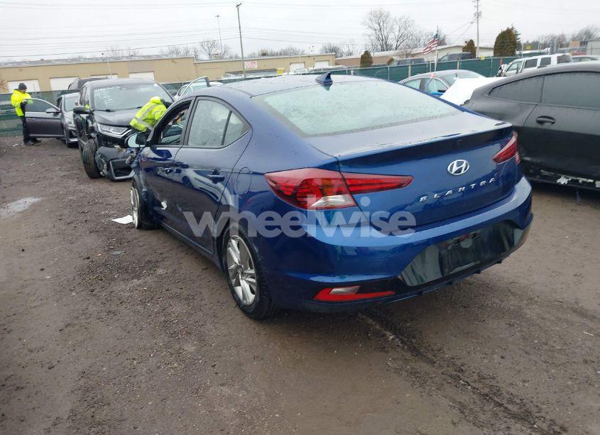Photo 3 of 2019 Hyundai Elantra SEL (VIN 5NPD84LF3KH411903)