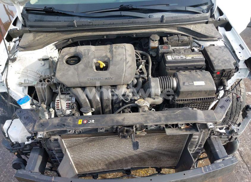 Photo 10 of 2019 Hyundai Elantra SEL (VIN 5NPD84LF3KH421265)