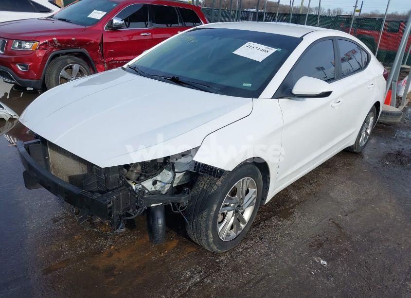 Photo 2 of 2019 Hyundai Elantra SEL (VIN 5NPD84LF3KH421265)