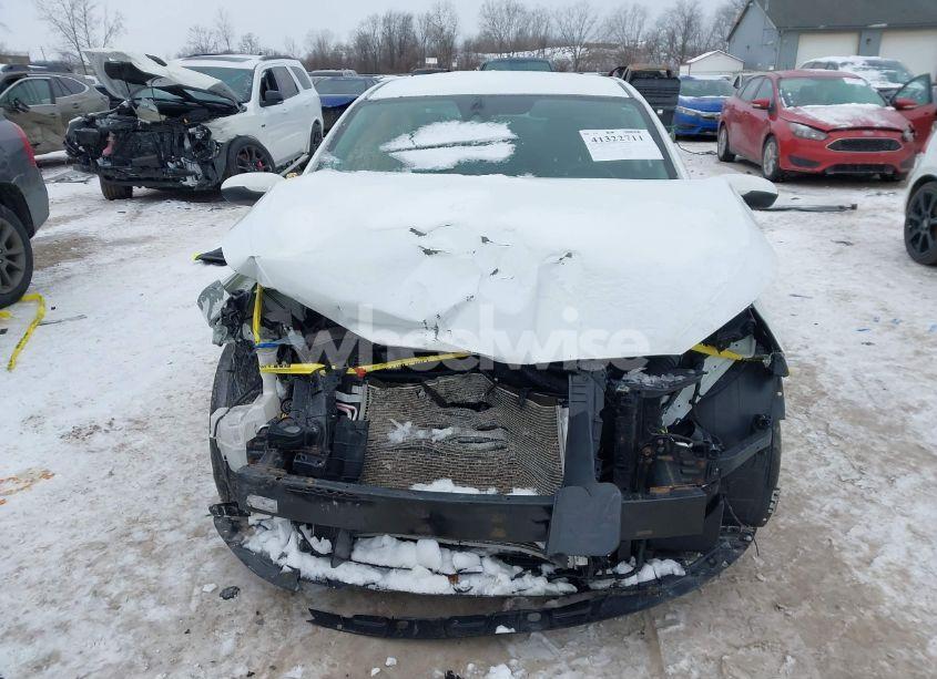 Photo 12 of 2019 Hyundai Elantra SEL (VIN 5NPD84LF3KH426336)