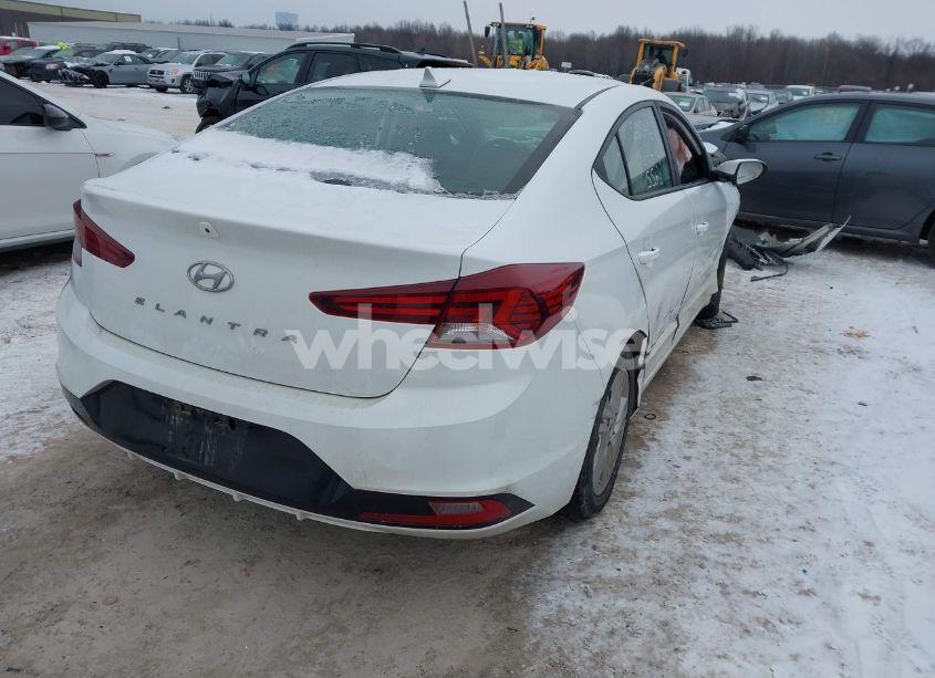 Photo 4 of 2019 Hyundai Elantra SEL (VIN 5NPD84LF3KH426336)