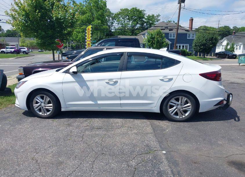 Photo 14 of 2019 Hyundai Elantra SEL (VIN 5NPD84LF3KH466335)