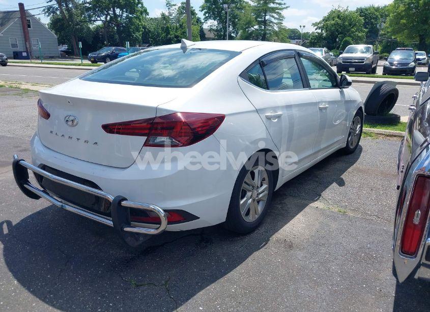 Photo 4 of 2019 Hyundai Elantra SEL (VIN 5NPD84LF3KH466335)