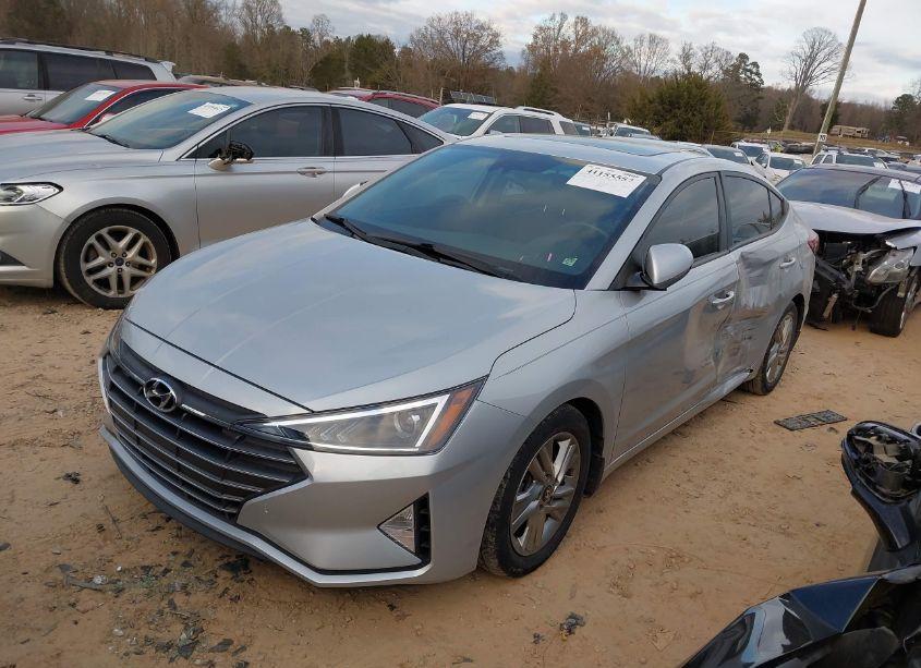 Photo 2 of 2019 Hyundai Elantra VALUE EDITION (VIN 5NPD84LF3KH477397)