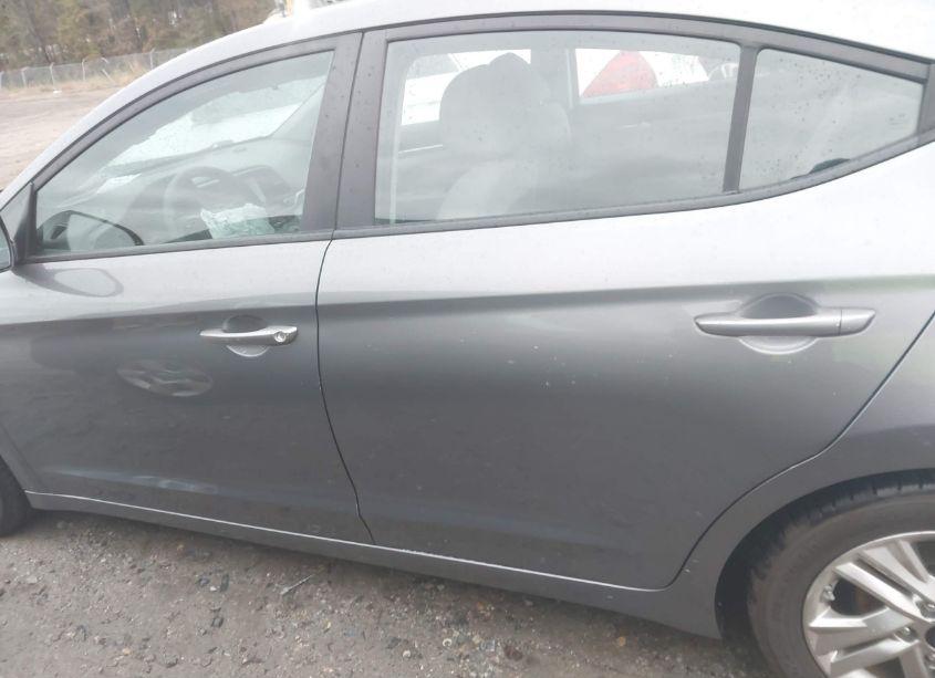 Photo 15 of 2019 Hyundai Elantra SEL (VIN 5NPD84LF3KH480557)