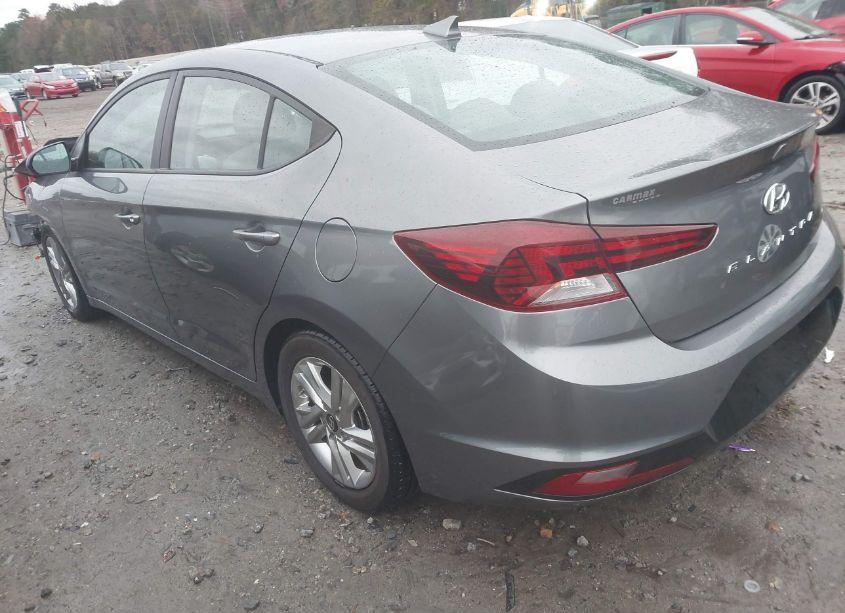 Photo 3 of 2019 Hyundai Elantra SEL (VIN 5NPD84LF3KH480557)