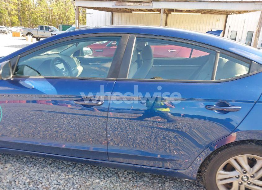 Photo 14 of 2019 Hyundai Elantra SEL (VIN 5NPD84LF3KH482678)