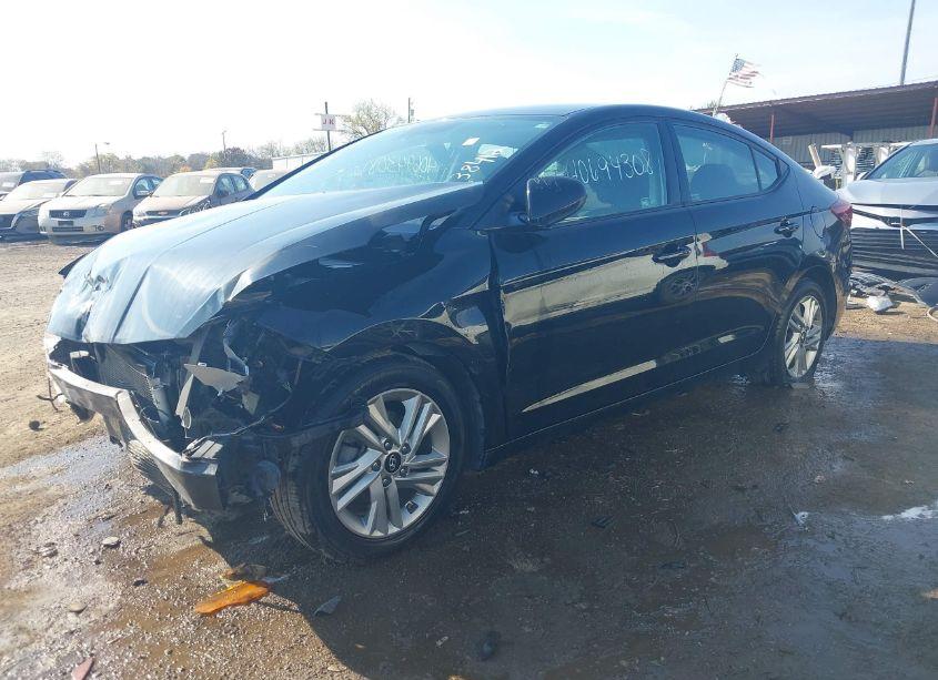Photo 2 of 2020 Hyundai Elantra SEL (VIN 5NPD84LF3LH538412)