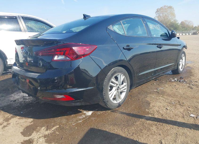 Photo 4 of 2020 Hyundai Elantra SEL (VIN 5NPD84LF3LH538412)
