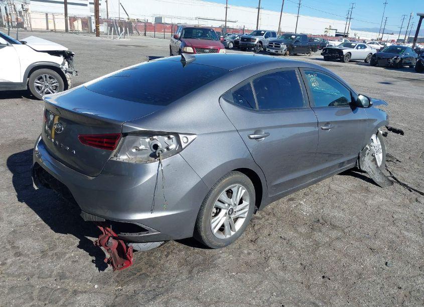 Photo 4 of 2020 Hyundai Elantra SEL (VIN 5NPD84LF3LH540550)