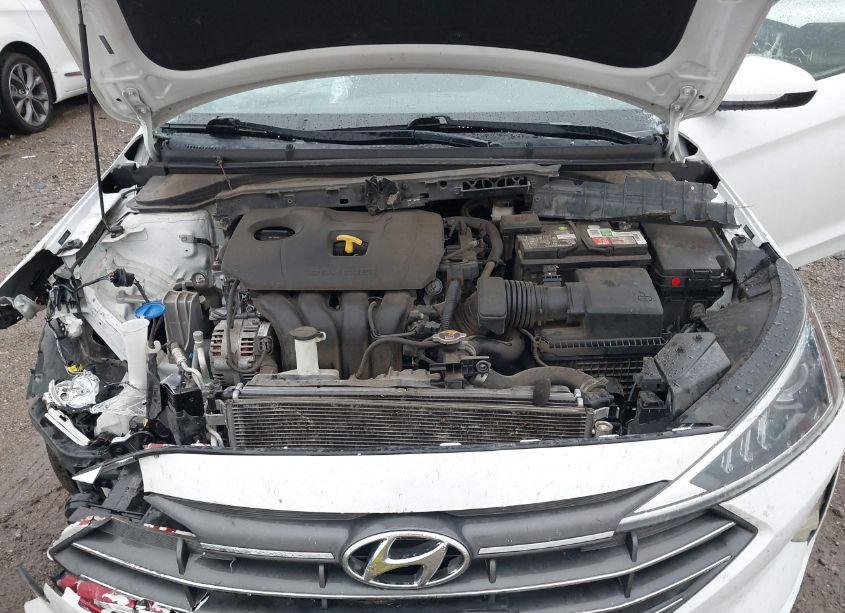 Photo 10 of 2020 Hyundai Elantra SEL (VIN 5NPD84LF3LH540709)