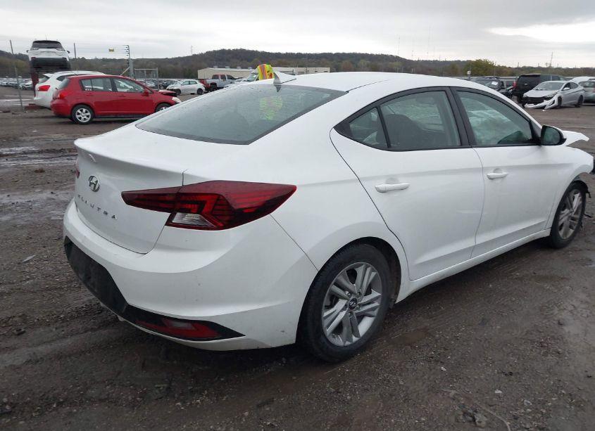 Photo 4 of 2020 Hyundai Elantra SEL (VIN 5NPD84LF3LH540709)