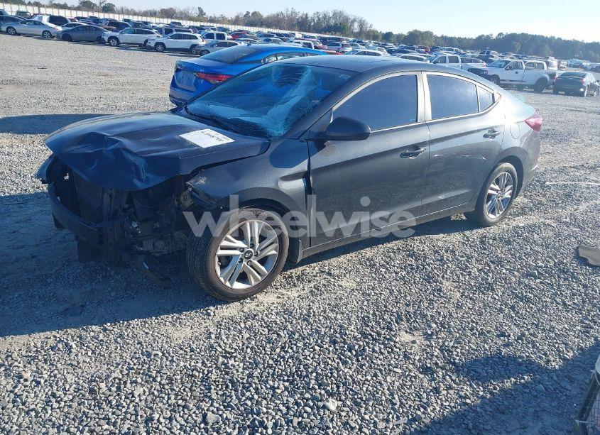 Photo 2 of 2020 Hyundai Elantra VALUE EDITION (VIN 5NPD84LF3LH550611)