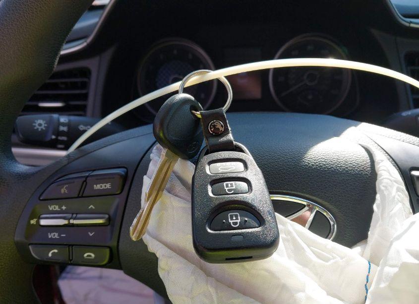 Photo 11 of 2020 Hyundai Elantra SEL (VIN 5NPD84LF3LH551547)