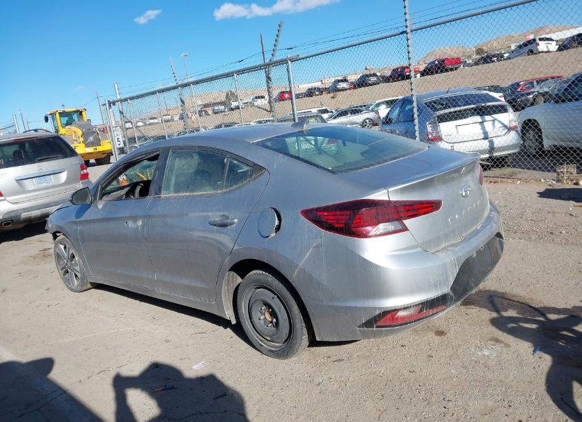 Photo 3 of 2020 Hyundai Elantra SEL (VIN 5NPD84LF3LH561527)