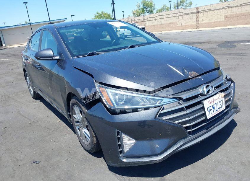 2020 Hyundai Elantra SEL (VIN 5NPD84LF3LH571376) main photo