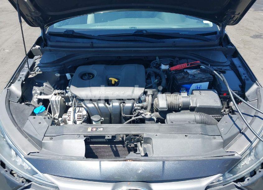 Photo 10 of 2020 Hyundai Elantra SEL (VIN 5NPD84LF3LH571376)