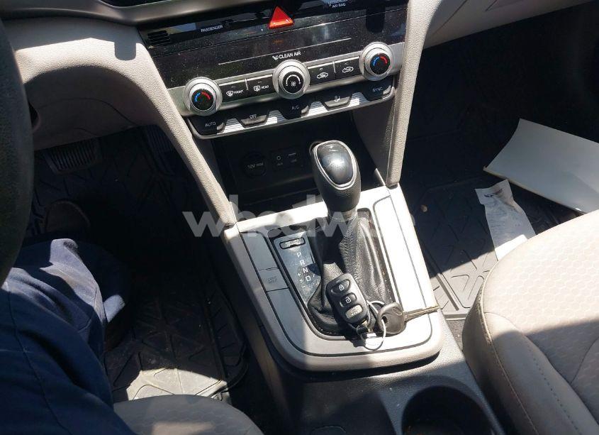 Photo 11 of 2020 Hyundai Elantra SEL (VIN 5NPD84LF3LH571376)