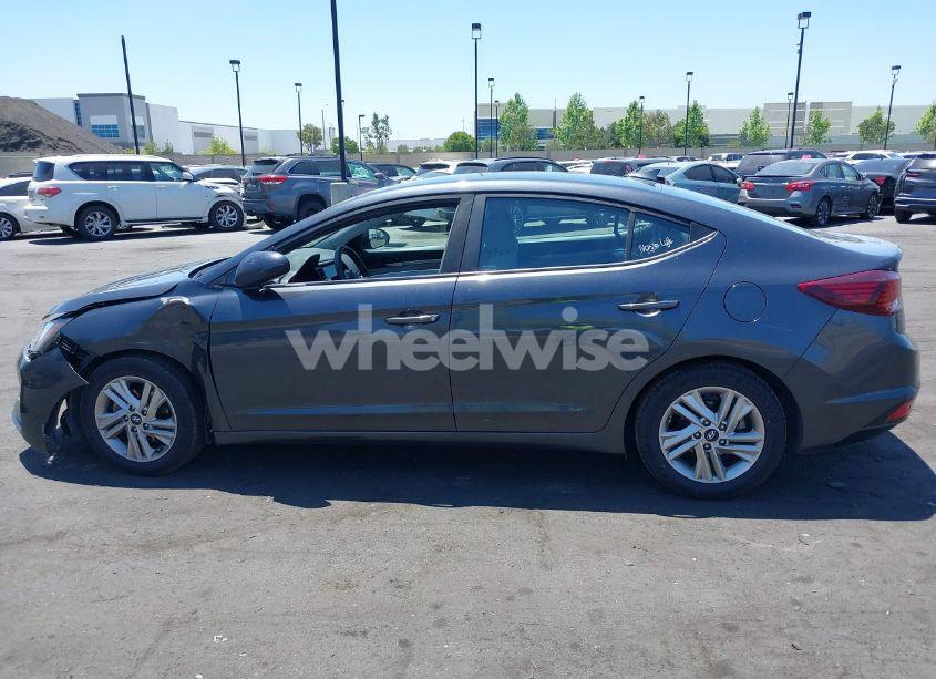 Photo 15 of 2020 Hyundai Elantra SEL (VIN 5NPD84LF3LH571376)