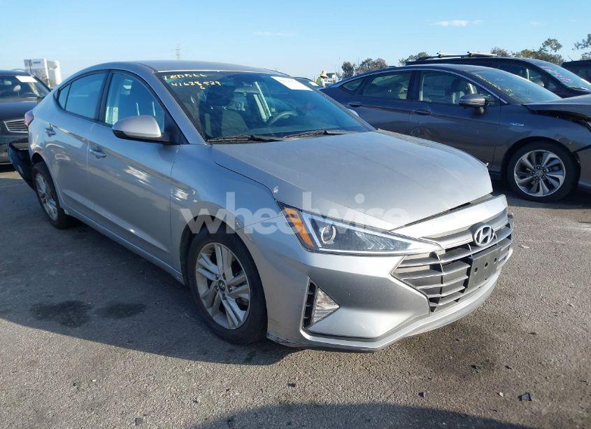 2020 Hyundai Elantra SEL (VIN 5NPD84LF3LH596861) main photo