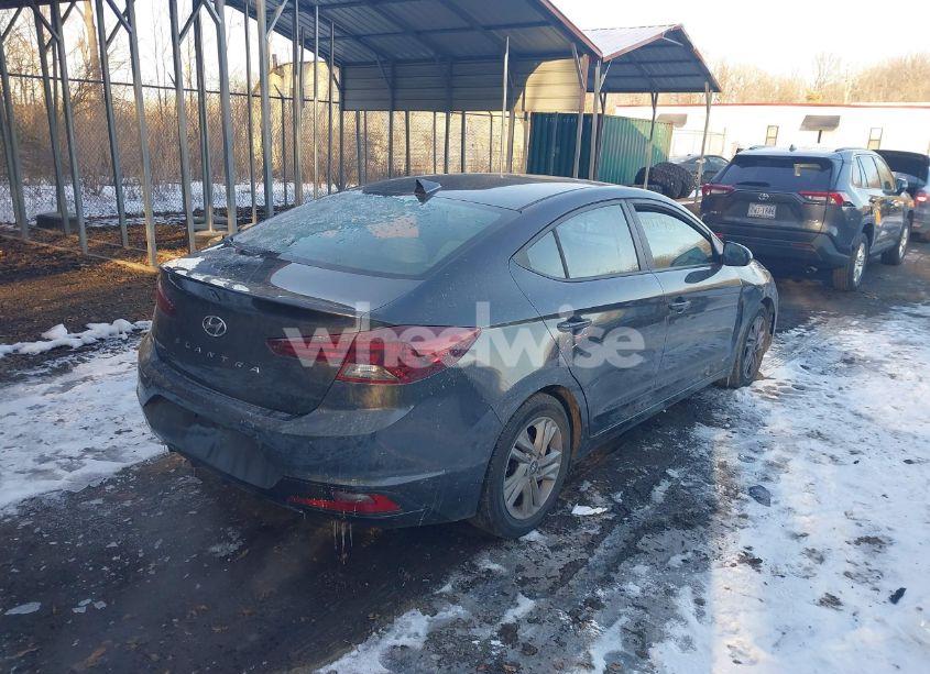 Photo 4 of 2020 Hyundai Elantra SEL (VIN 5NPD84LF3LH627946)