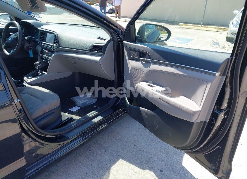 Photo 21 of 2020 Hyundai Elantra SEL (VIN 5NPD84LF3LH632922)