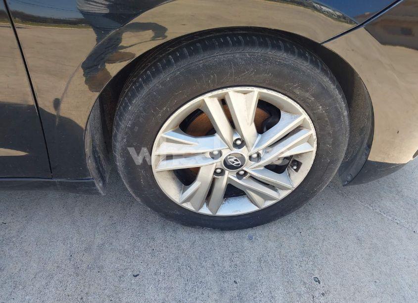 Photo 22 of 2020 Hyundai Elantra SEL (VIN 5NPD84LF3LH632922)