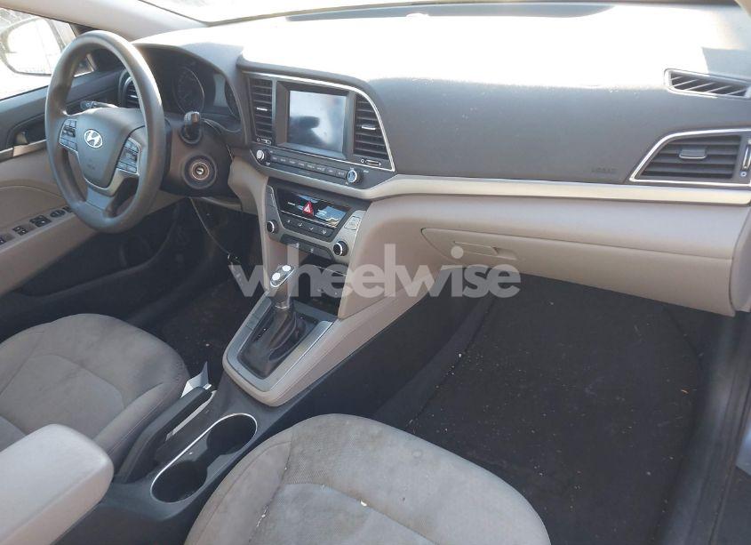 Photo 5 of 2017 Hyundai Elantra SE (VIN 5NPD84LF4HH008893)