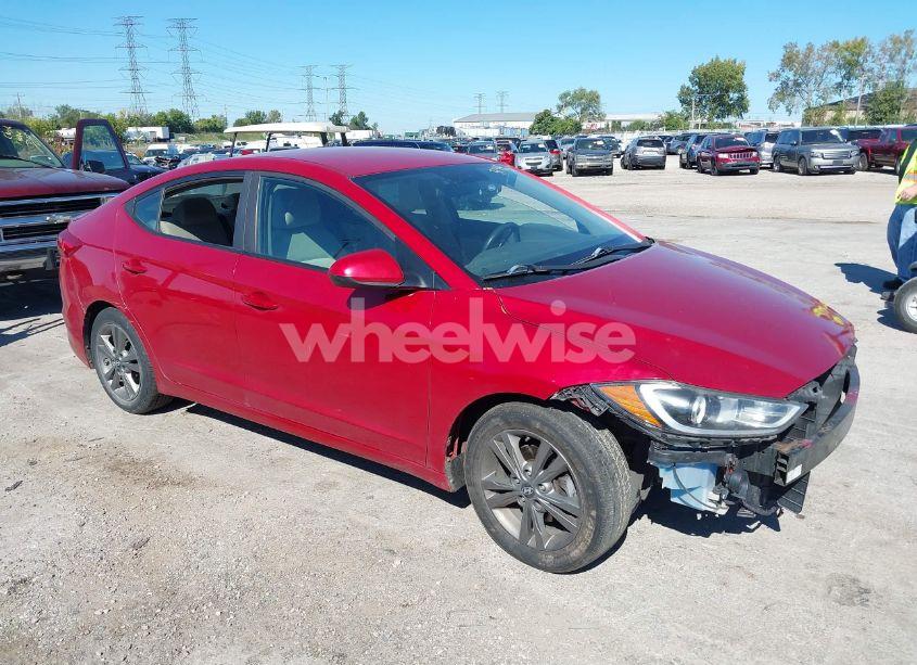 2017 Hyundai Elantra SE (VIN 5NPD84LF4HH014712) main photo