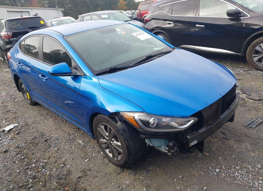 2017 Hyundai Elantra SE (VIN 5NPD84LF4HH020977) main photo