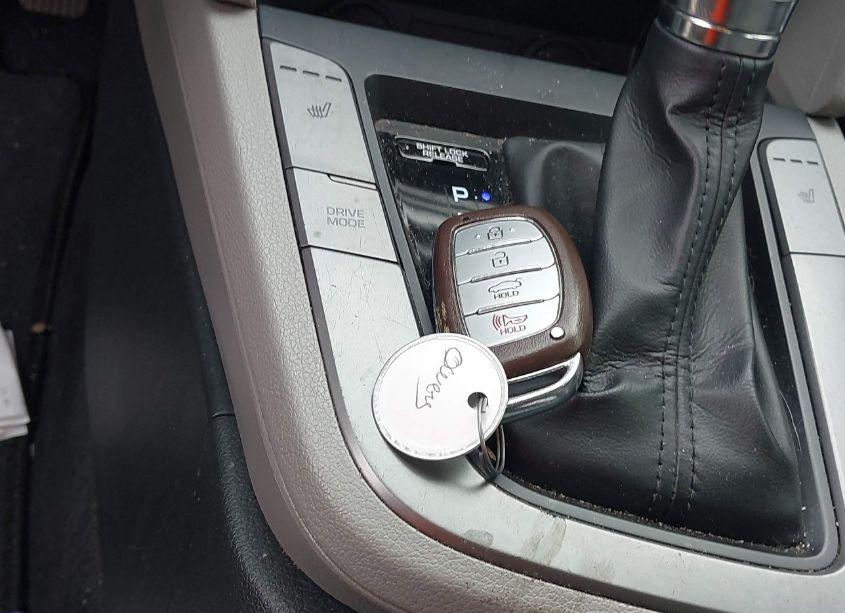 Photo 11 of 2017 Hyundai Elantra SE (VIN 5NPD84LF4HH020977)