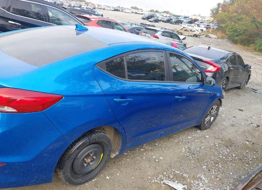 Photo 13 of 2017 Hyundai Elantra SE (VIN 5NPD84LF4HH020977)