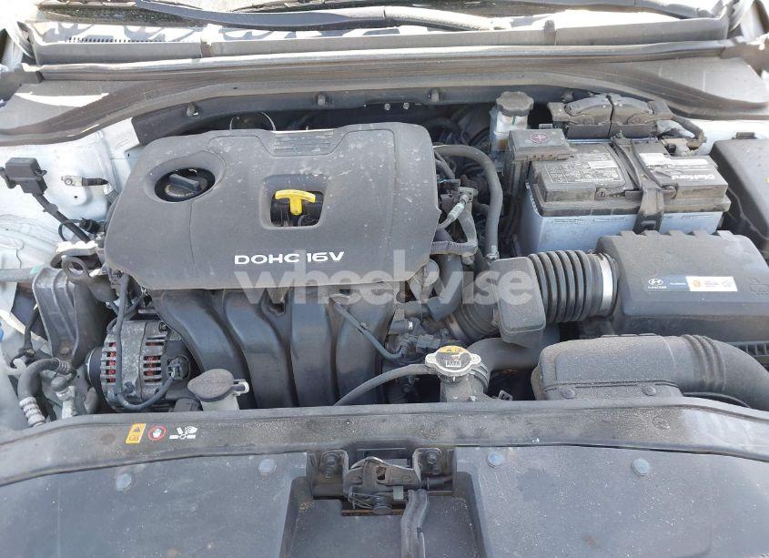 Photo 10 of 2017 Hyundai Elantra SE (VIN 5NPD84LF4HH026584)