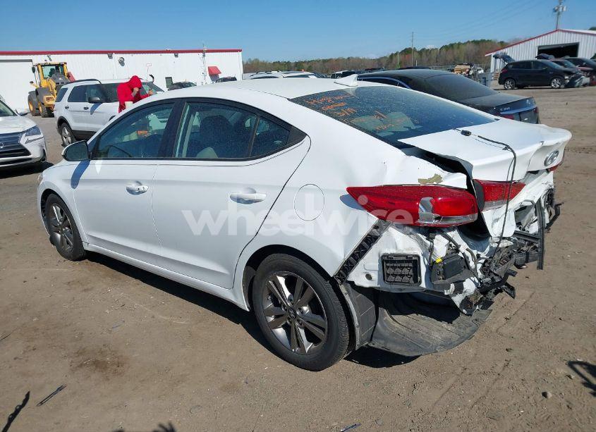 Photo 3 of 2017 Hyundai Elantra SE (VIN 5NPD84LF4HH026584)