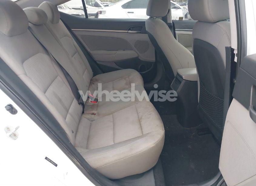 Photo 8 of 2017 Hyundai Elantra SE (VIN 5NPD84LF4HH026763)