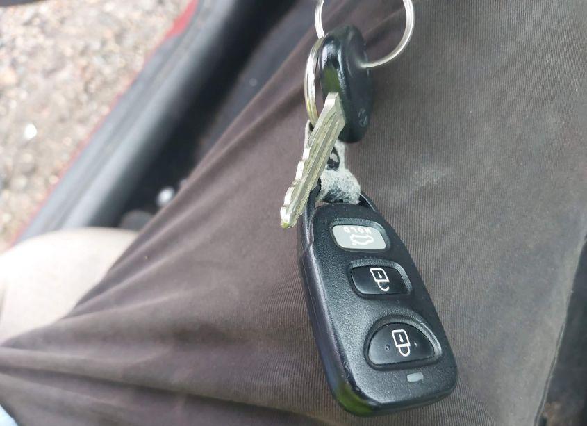 Photo 11 of 2017 Hyundai Elantra SE (VIN 5NPD84LF4HH055065)