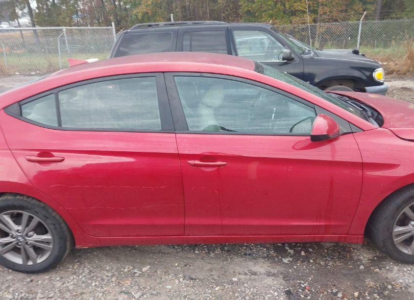 Photo 13 of 2017 Hyundai Elantra SE (VIN 5NPD84LF4HH055065)