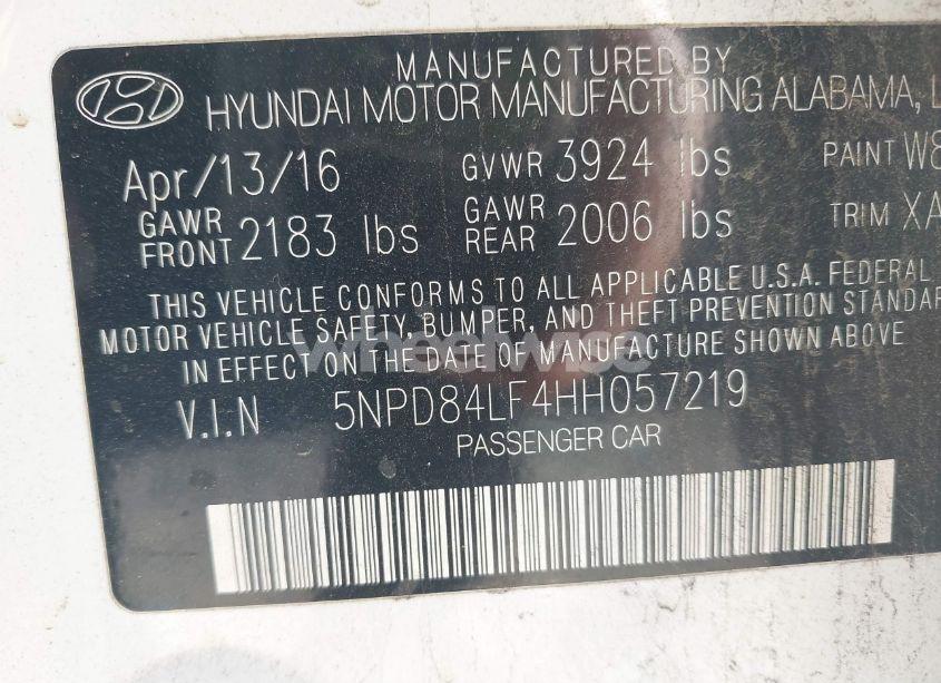 Photo 9 of 2017 Hyundai Elantra LIMITED (VIN 5NPD84LF4HH057219)