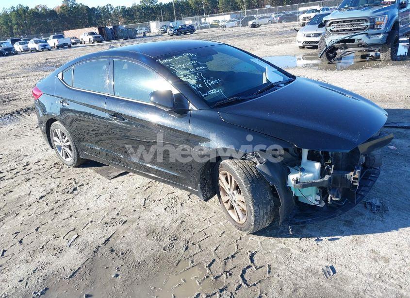 2017 Hyundai Elantra SE (VIN 5NPD84LF4HH057429) main photo