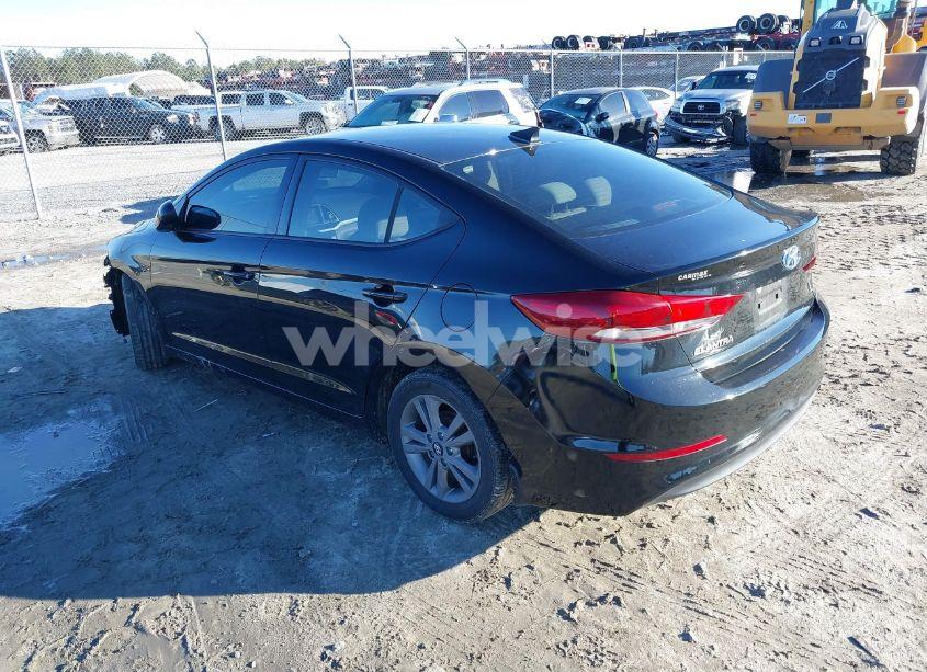 Photo 3 of 2017 Hyundai Elantra SE (VIN 5NPD84LF4HH057429)