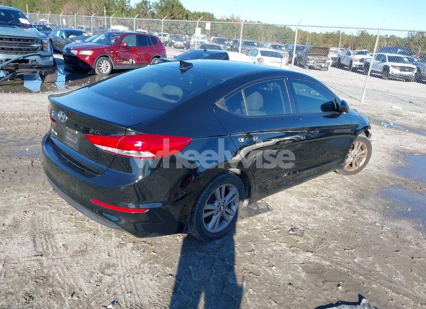 Photo 4 of 2017 Hyundai Elantra SE (VIN 5NPD84LF4HH057429)