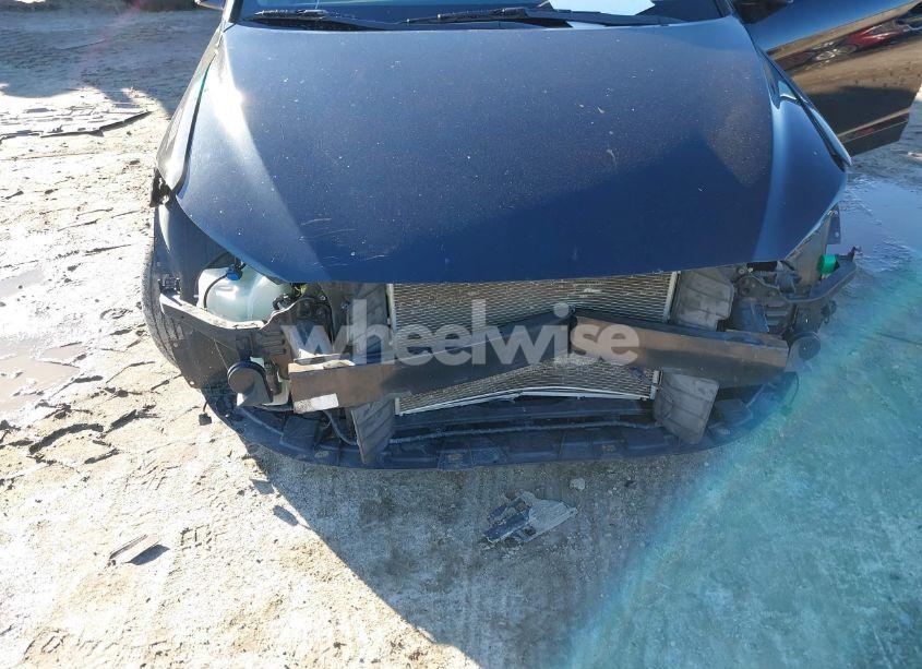 Photo 6 of 2017 Hyundai Elantra SE (VIN 5NPD84LF4HH057429)